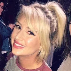 Meet your Posher, Regan